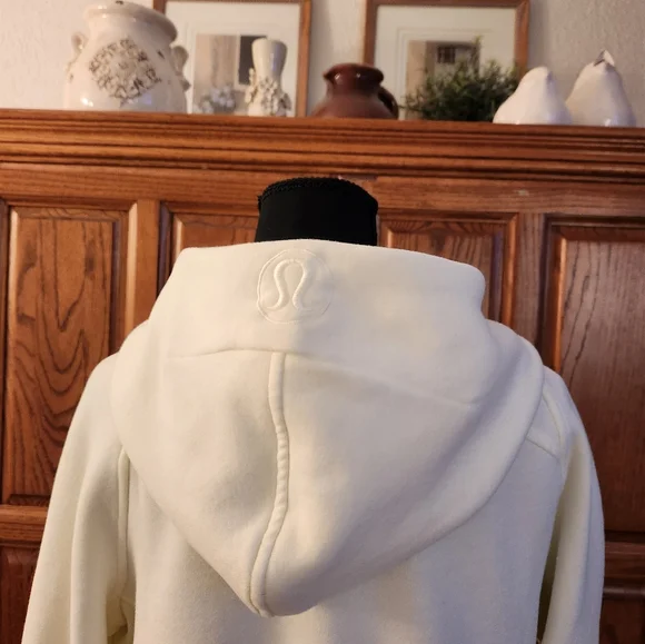 Lululemon oversized scuba full zip hoodie, color: Lemon Sorbet - Picture 4 of 14